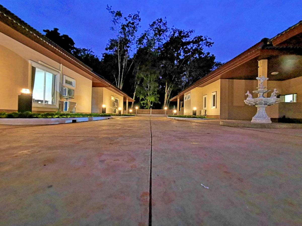 The Apex Private Pool Villa Krabi town Buitenkant foto